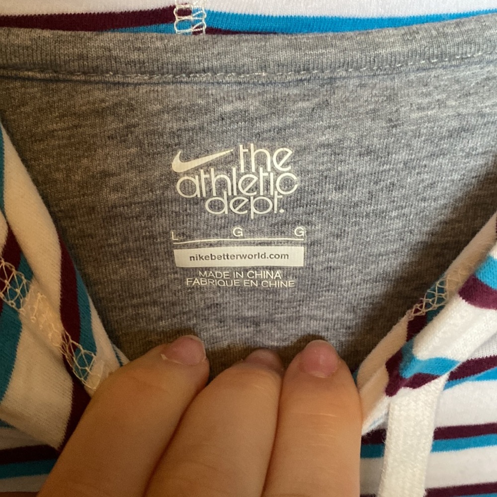 Nike Pullover - image 3